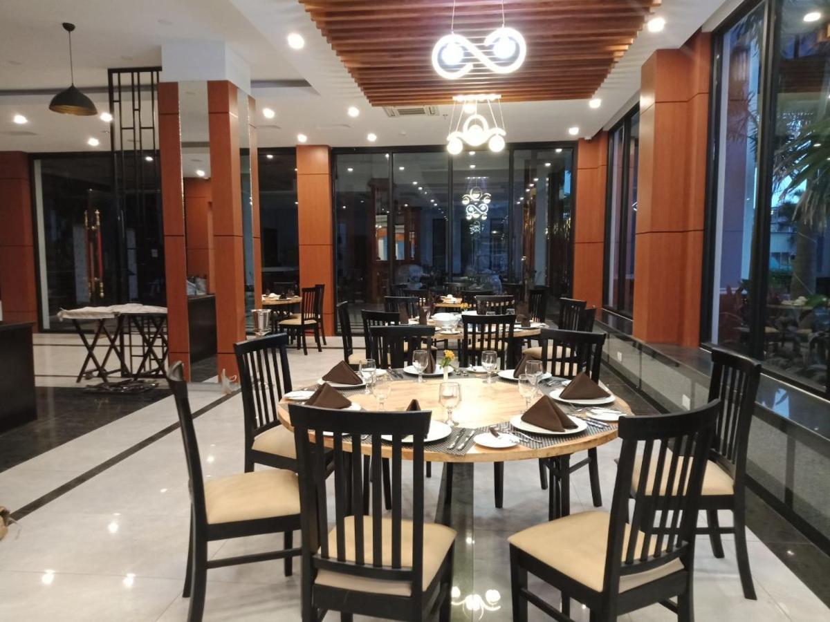 Kampong Thom Royal Hotel Exterior foto